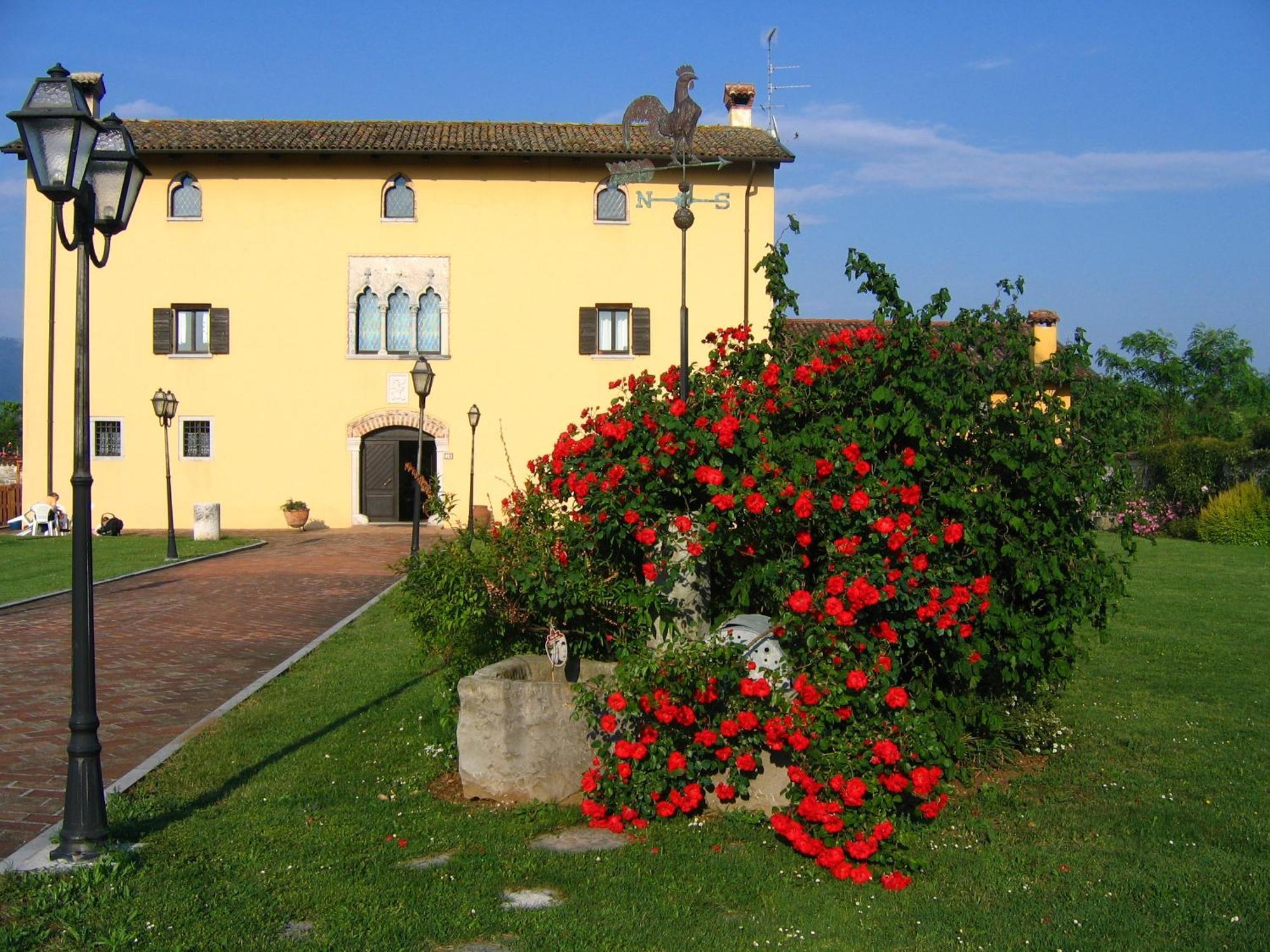 Agriturismo Domus Magna Povoletto Eksteriør bilde